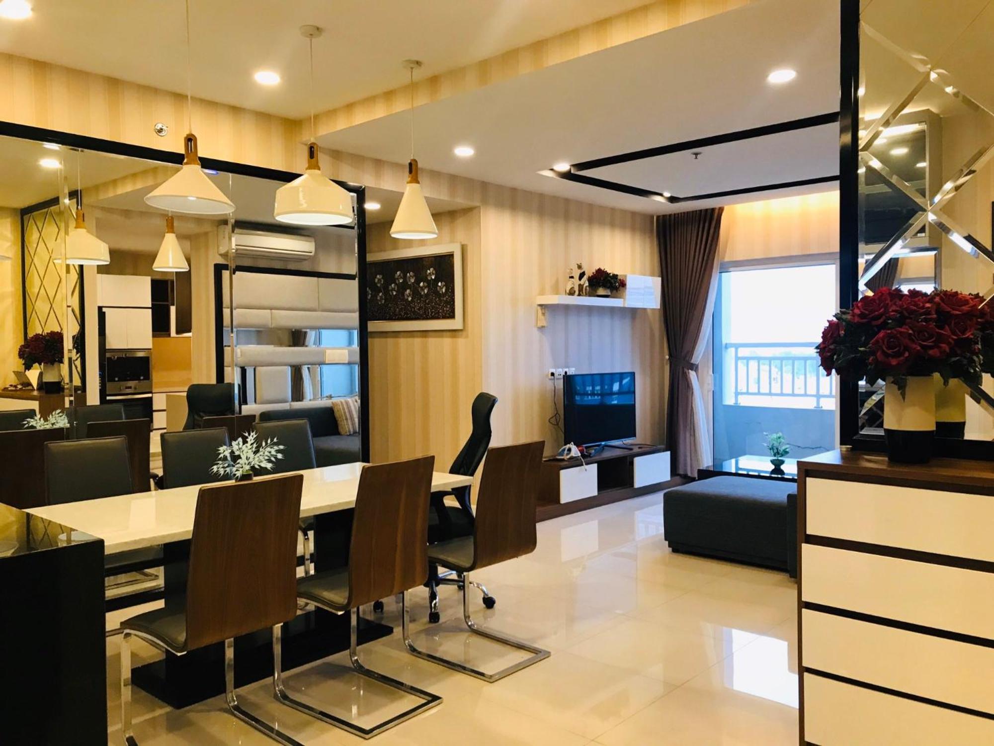 Sunrise City - 5 Star Ho Chi Minh City Exterior photo