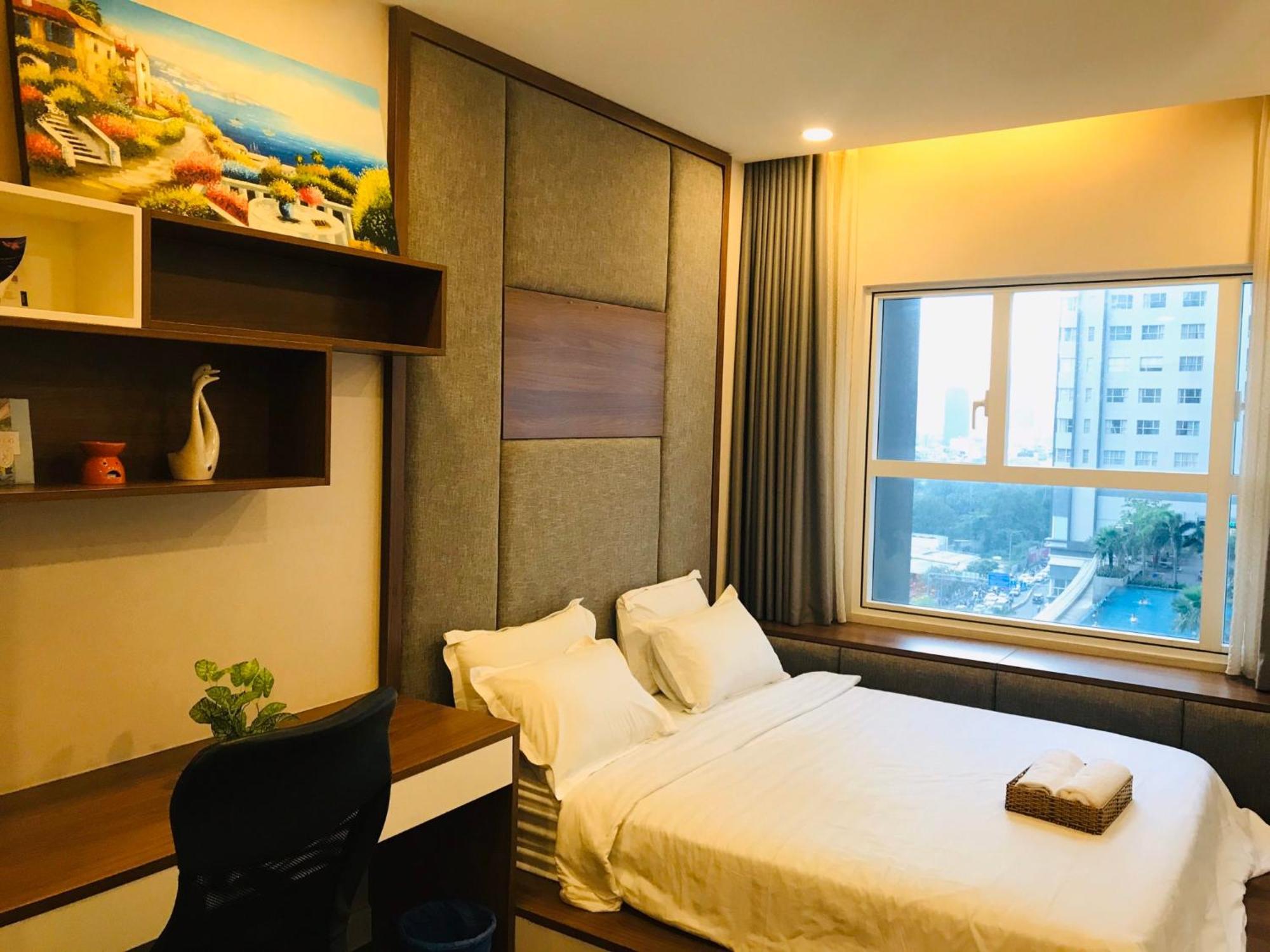 Sunrise City - 5 Star Ho Chi Minh City Exterior photo